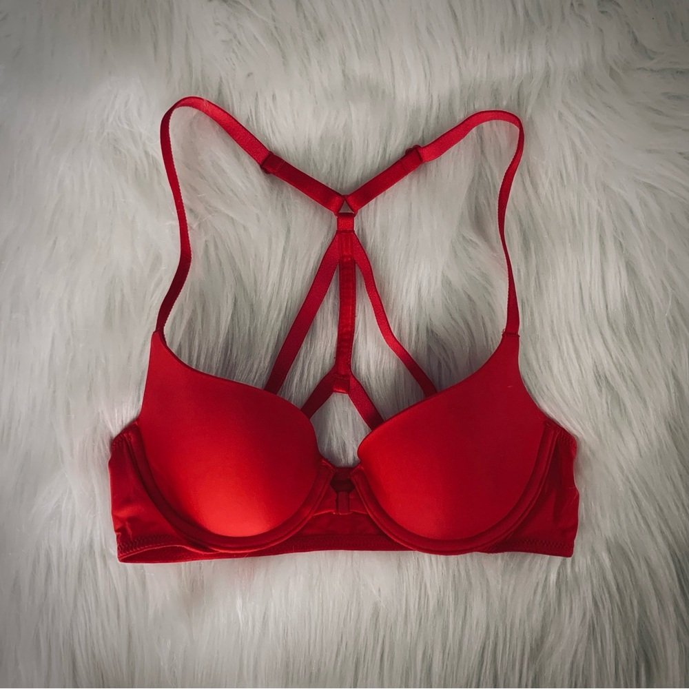 NWOT Victoria’s Secret Lined Demi Bra